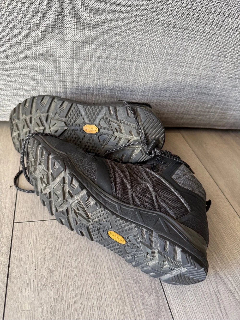 The North Face Black Trail Mid-Cut Hiking Shoes Goretex